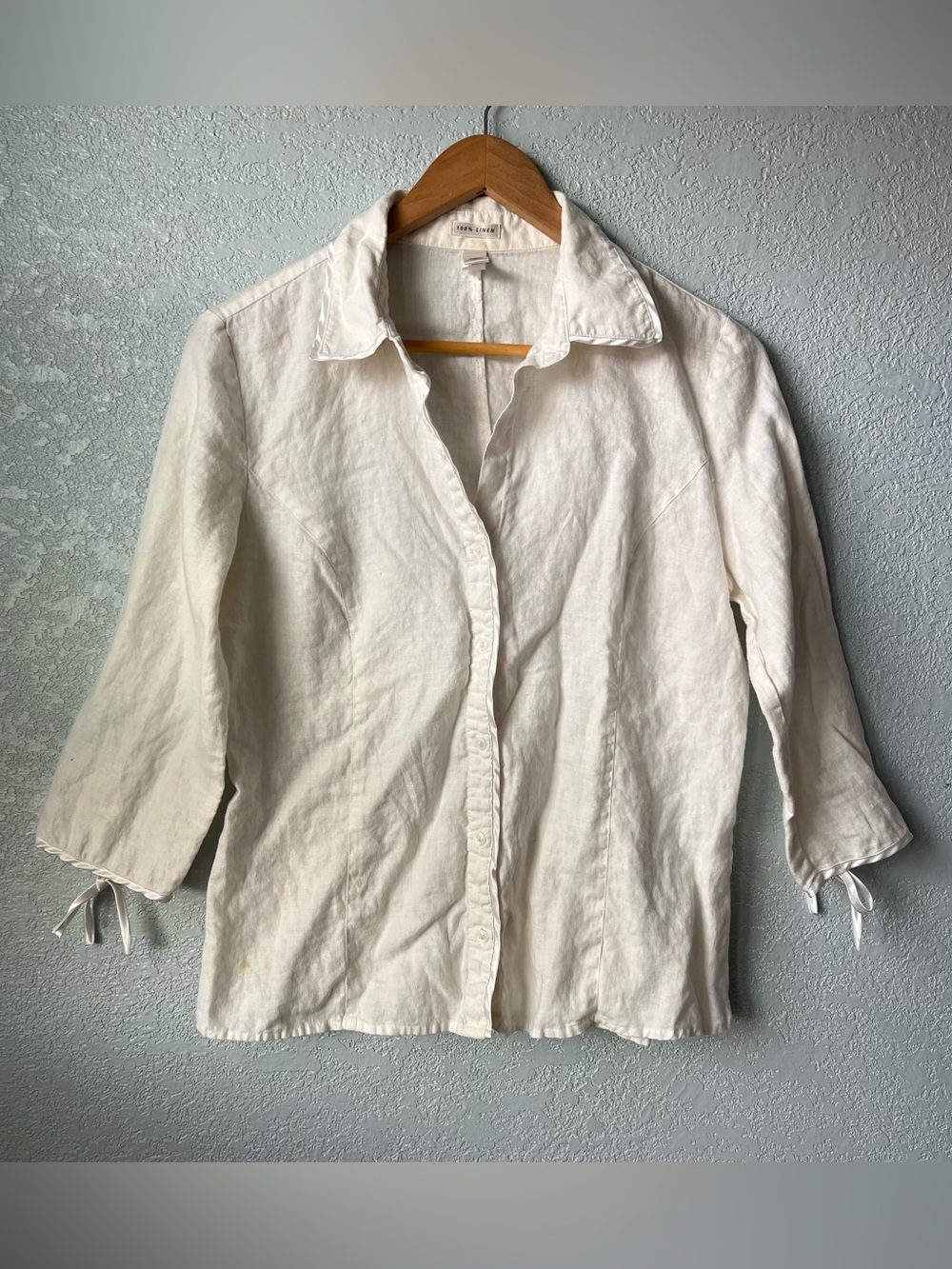 Old Navy 100% Linen White Blouse Women’s Medium 3/4 Sleeve Tie Cuff Button Up